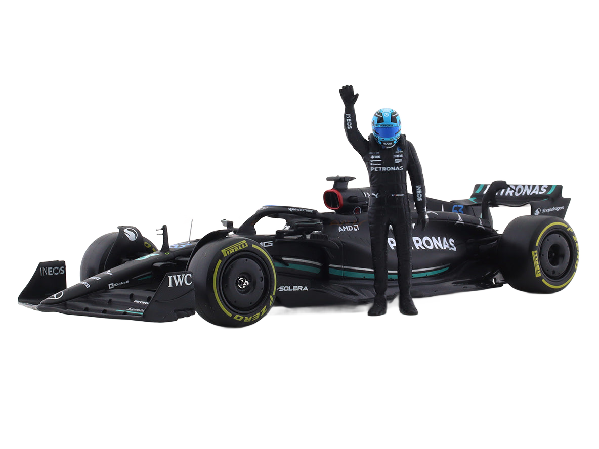 AMG PETRONAS Formula One Team 1/24 Scale Bburago w/Figure